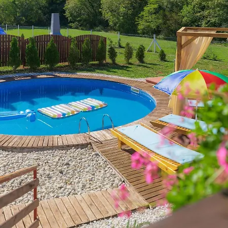Holiday Jelovci-1 Prázdninový dům Mofardini